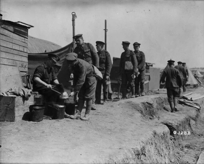 Canada. Dept. of National Defence/Library and Archives Canada/ a001166-v8