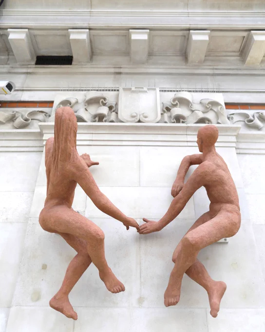Sunbathers sculpture, Waterloo Station - Peter Laszlo Peri, 1951
Image: Network Rail
