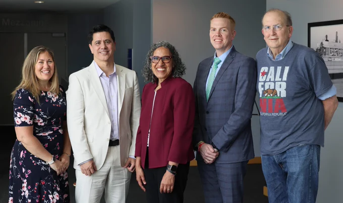 Nate Baguio, VP of Business Development and Strategic Advisor, TCCi Manufacturing  
James Jennings, Director, Illinois Environmental Protection Agency  
Liane Randolph, former Chair, California Air Resources Board  
Moderated by John Lippert, Chicago Tribune