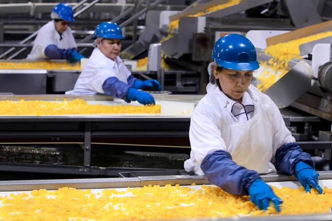 California farmers to destroy 420,000 peach trees following Del Monte bankruptcy