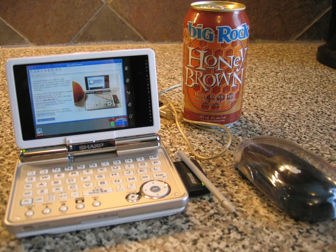 Sharp Zaurus C3000 from the OpenBSD/zaurus (discontinued) page.