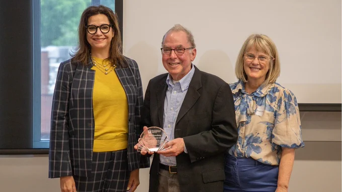 During a recent reception for Fulbright faculty scholars, Alan Rutenberg was recognized for his long-time commitment to assisting faculty through the Fulbright application process. Rutenberg was recognized by Vice Provost for Global Engagement Gretchen Neisler and Vice Chancellor for Research, Innovation, and Economic Development Deborah Crawford. Thank you, Alan, for your hard work for the past 20 years. 
