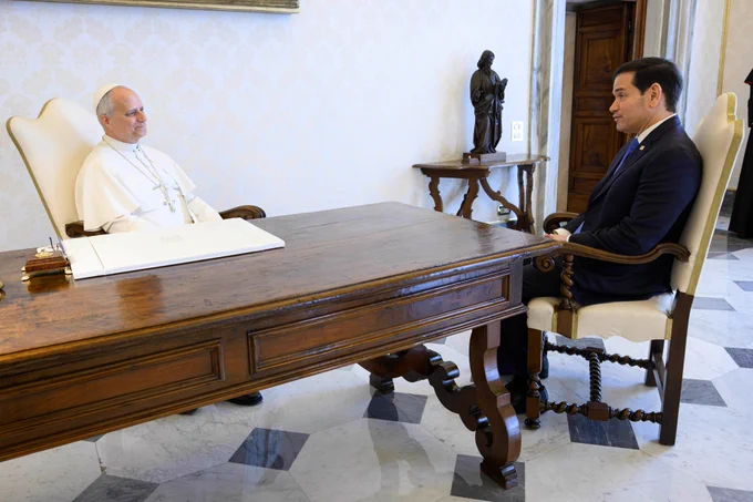 Secretary Marco Rubio meets Pope Leo XIV in Vatican City, Holy See, May 7, 2026. (© Vatican Media)