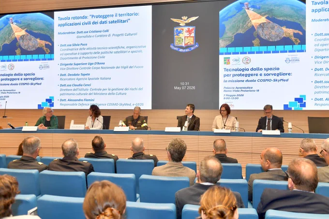 Convegno “Tecnologia dallo Spazio per proteggere e sorvegliare: la missione duale COSMO-SkyMed” - Sessione Alessandro Flamini e-GEOS