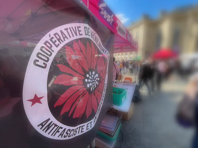 Photo du stand de la coopérative de Ménilmontant.