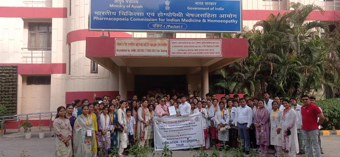 During the visit, officials of PCIM&H delivered technical lectures and conducted practical demonstrations focusing on the standardization and quality control of Ayurveda, Siddha, Unani and Homoeopathy drugs.