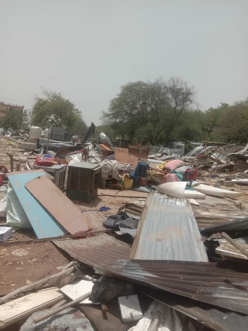 How heartless can 'authorities' be? In this extreme heat, bulldozer sent, shanties razed and women, children picking their remaining goods, made  homeless under scorching sun in Gurgaon sector 53.

This is inhuman and shameful. Who are these 'authorities' that conduct such operations?

Poor people are humans too and such action? They work to keep cities function, the women who assist in running households. 

Don't be so cruel. Be humane and at least don't take such action in this harsh weather. 