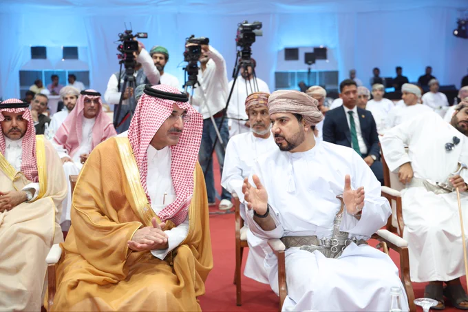 #OPAZ inked pacts for the implementation of the III and IV packages of the Economic Zone at Al Dhahirah Governorate (EZAD) with a consortium of Omani and Saudi companies, at a total value of OMR 73.9 million. The projects will be implemented through joint cooperation and funding between the Sultanate of Oman and the Kingdom of Saudi Arabia, represented by the Saudi Fund for Development.