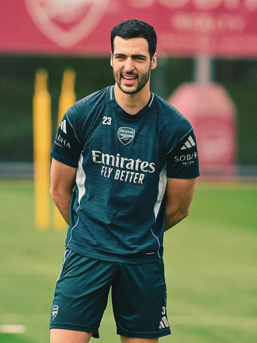 Mikel Merino back in training.