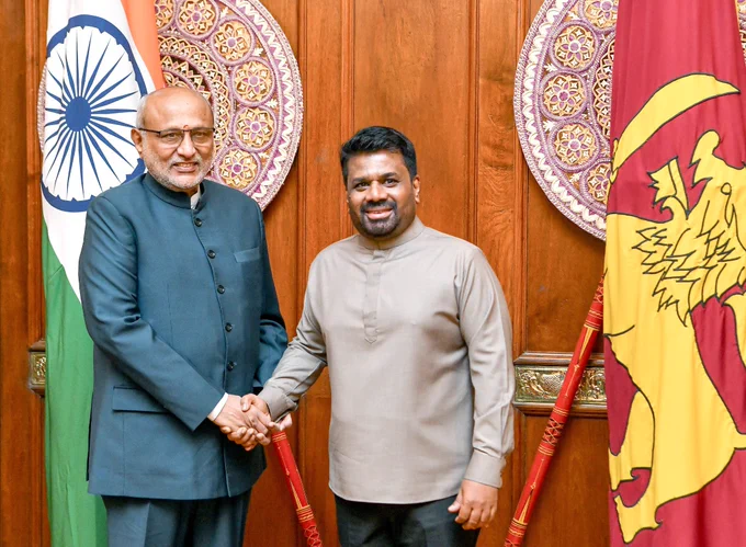 Indian Vice-President C. P. Radhakrishnan was welcomed by the President of Sri Lanka, Anura Kumara Dissanayake, in Colombo on April 19, 2026. Source: X/@anuradisanayake