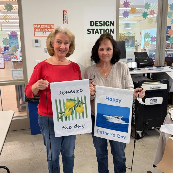 Cricut: Lawn Flags class at Half Hollow Hills Community Library