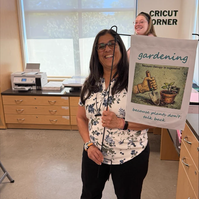 Cricut: Lawn Flags class at Half Hollow Hills Community Library