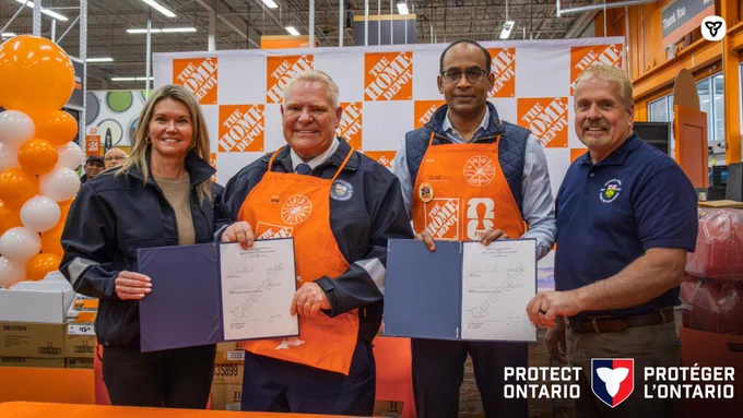 Photo of Premier Doug Ford and Minister Jill Dunlop at the Ontario Corps Home Depot Announcement