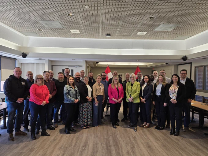 Group photo of Minister Hajdu with event participants