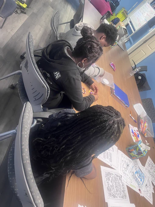 Youth preparing cards for their mothers!