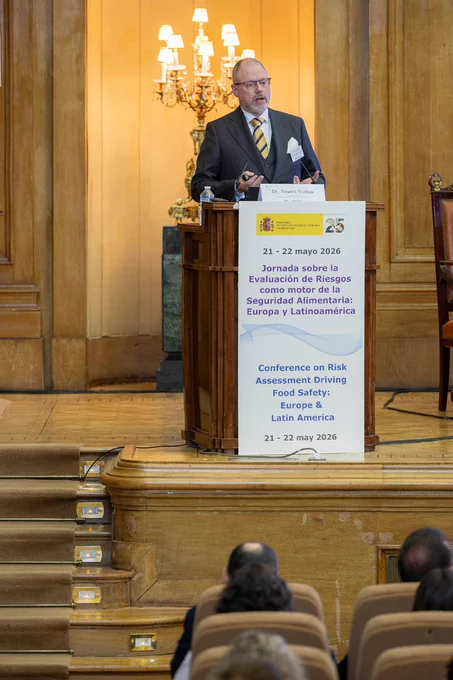 BfR Vice President Tewes Tralau during his presentation