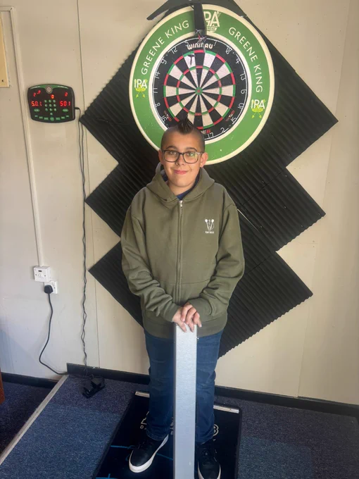 Photo of JDC player Lennon Wharf who is sponsored by 9 Dart Threads 