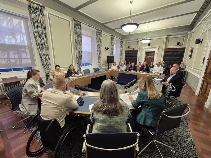 Witnesses at table of APG Fuel Poverty