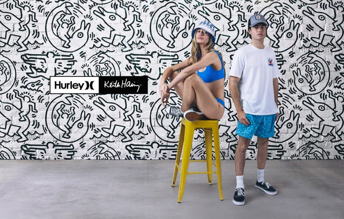 HURLEY X KEITH HARING COLLECTION

Hurley, the global apparel and lifestyle brand, unveiled a new capsule collection inspired by Keith Haring, merging iconic art with contemporary surf and street style.

Read more: https://www.fashiontrendsetter.com/v2/2026/05/11/hurley-x-keith-haring-collection/

via @FTrendsetter

Photo courtesy of Hurley © Keith Haring Foundation. Licensed by Artestar, New York.

#Hurley #KeithHaring #fashion #beachwear #surf

