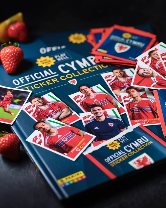 Image of the Marks and Spencer Food Eat Well, Play Well Cymru sticker album and sticker collection