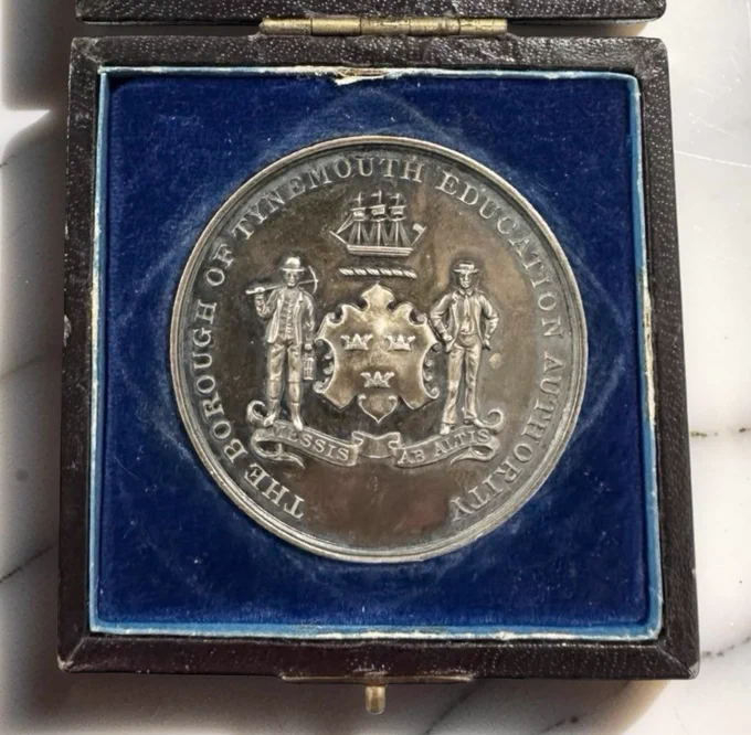 At auction, a cased silver medal from 1904 presented to John Hannel (or Hannell?) Irvin, "Western Boy's School - For Good Conduct Regular and Punctual Attendance".

An Irvin family was connected with the fishing industry in North Shields. A connection?

Image: Thomas N. Miller