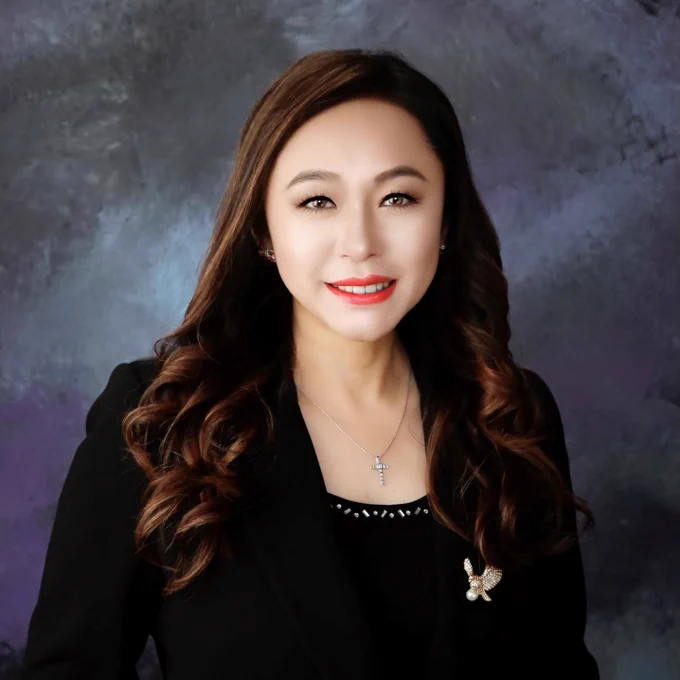 Eileen Wang
