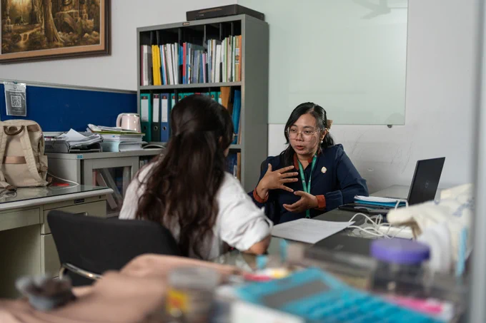 Dr Roza Pakhona, a young policymaker in Cambodia, shares her story about what drives her work and her hopes for improving access to mental health care.