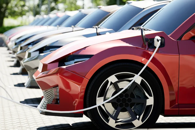 A new MIT study finds that despite regional differences in climate, electricity sources, traffic, and driving patterns, electric vehicles produce fewer greenhouse gas emissions — and cost no more to own — than comparable gas-powered cars for most U.S drivers.
Credits:Credit: iStock
