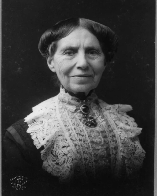 Clara Barton, head-and-shoulders portrait, facing front. Copyright 1904 by J.E. Purdy, Boston. Library of Congress Prints and Photographs Division.