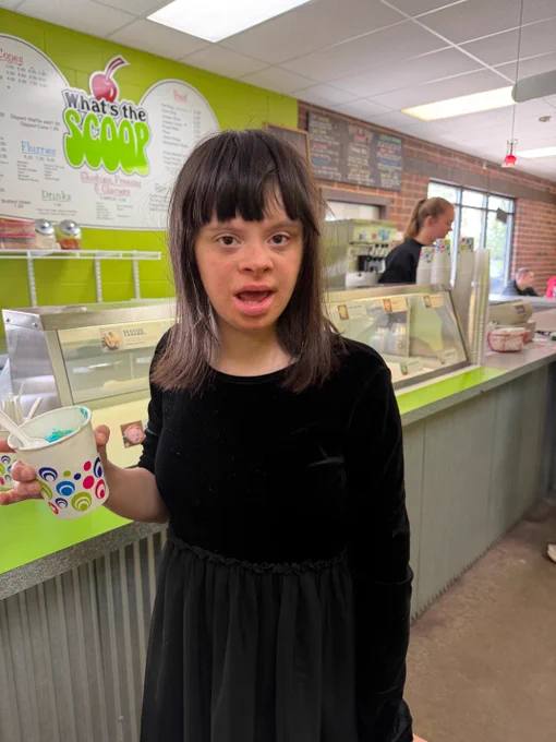 YAS students enjoying ice cream at What's the Scoop
