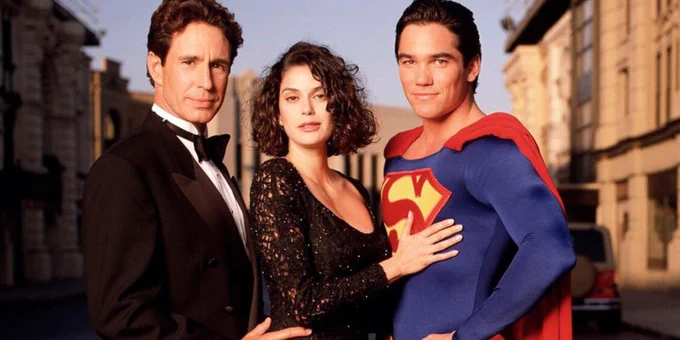 John Shea as Lex Luthor, Teri Hatcher as Lois Lane, and Dean Cain as Superman publicity shot