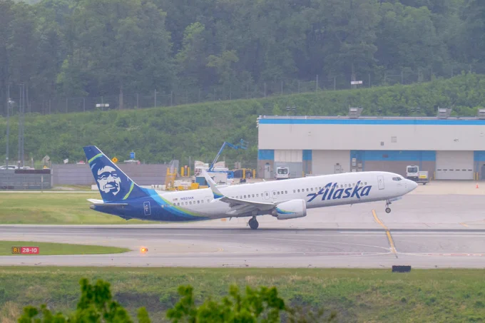 An Alaska Airlines aircraft departs BWI Thurgood Marshall Airport.