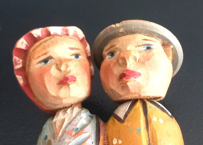 https://www.rubylane.com/item/2239412-7176