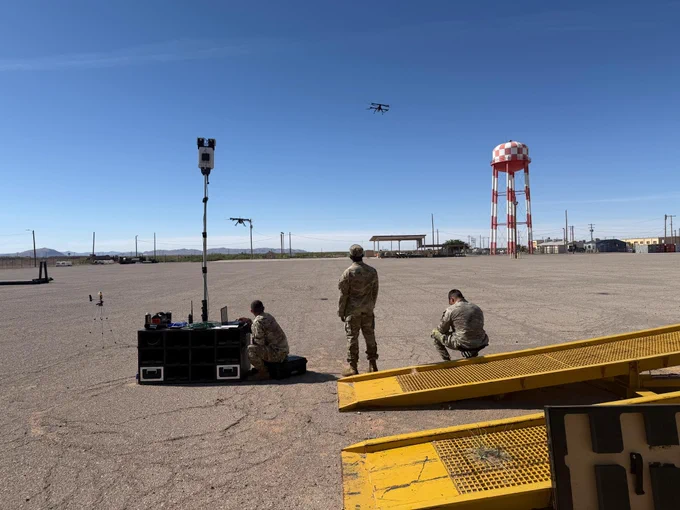 TSM-800 drone swarm system