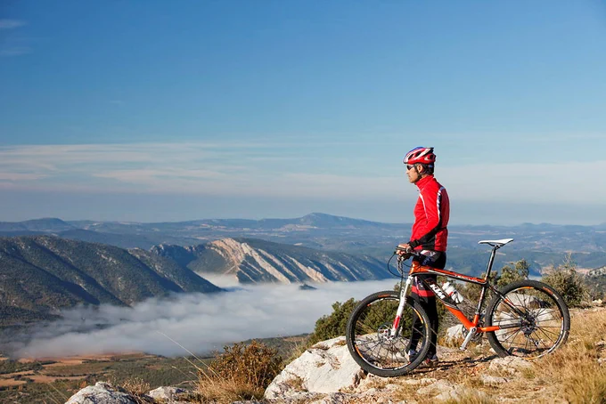 Vine a descobrir el Pirineu i les Terres de Lleida sobre dues rodes!