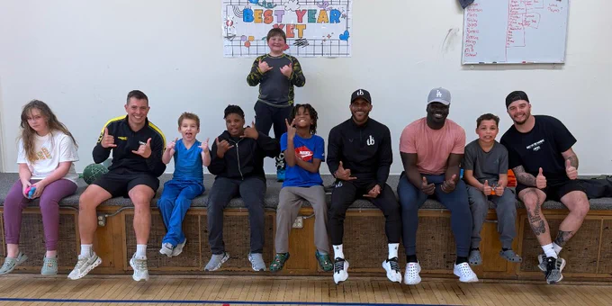 Milwaukee WAVE visit to Parkway School.