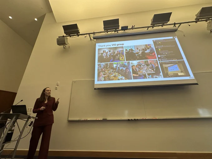 Angie thanking the @mitvis research group