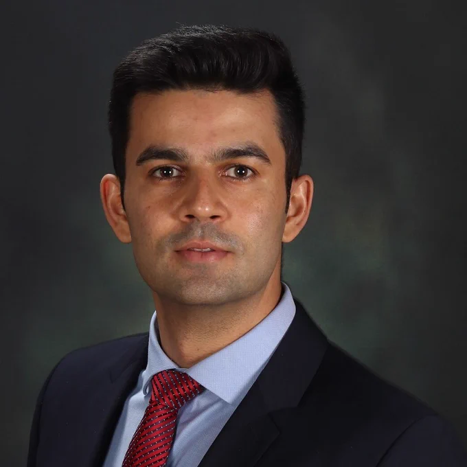 Headshot of Vahid Sadeghian.