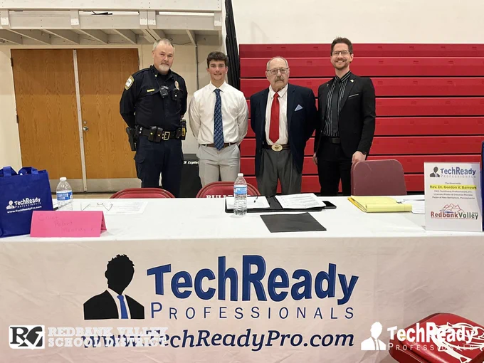 🎓👏 Huge thanks to the 52 business reps who completed 216 mock interviews during Redbank Valley Search for Work Day 2026! Special thanks to Mr. Blane Gold, Applebee’s, and all community leaders who supported our students! 💼✨ 

#RedbankValley #NewBethlehem