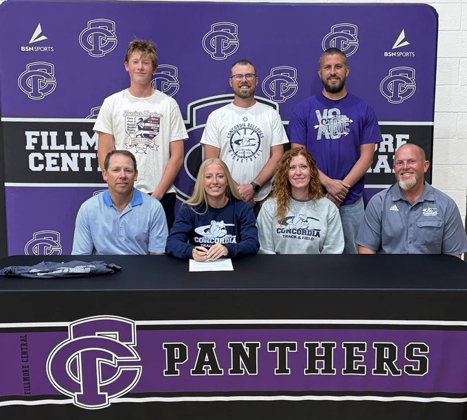 Ellie L signing to run track at Concordia University 