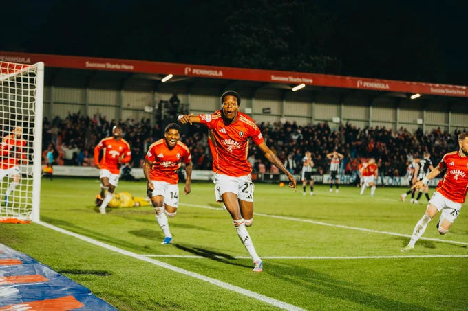 Kallum Cesay celebrates.