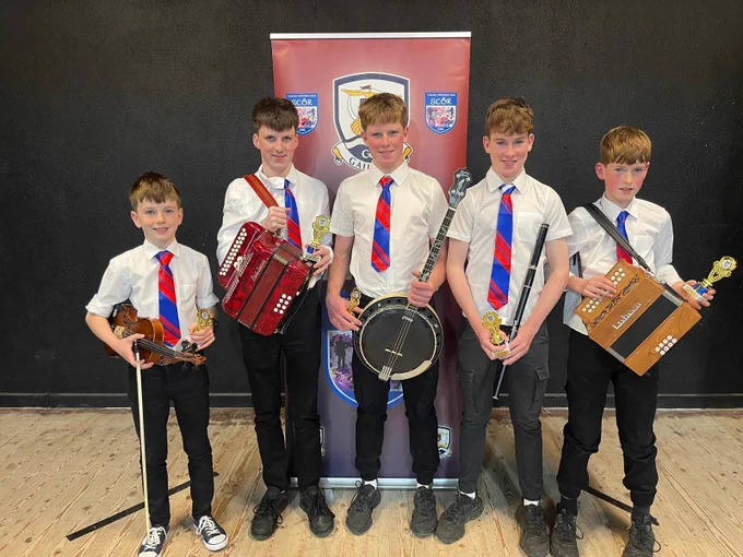 Conall Mulkerrins, Darren Clarke. Hiúdaí Mulkerrins, Aengus Mulkerrins & Manus  Mulkerrins.