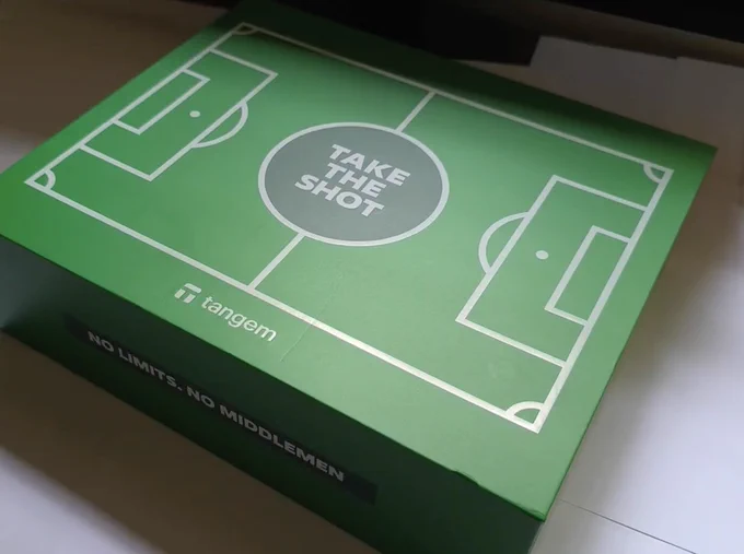 tangem take the shot soccer game box!!