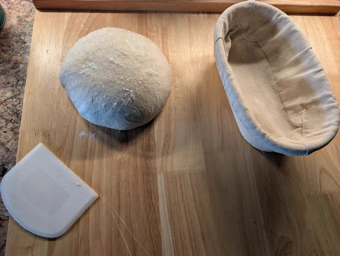 Pre-shapeing the sourdough 