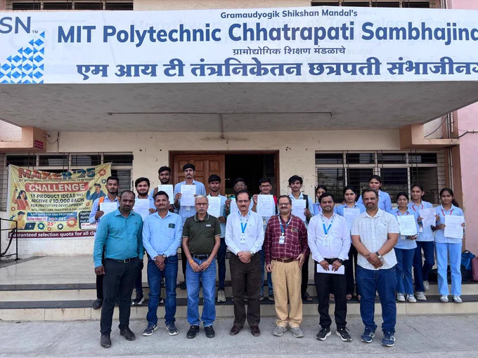 Kudos to our brilliant students on starting their professional journeys with a global industry leader! Exceptional work by our TPO, Mr. S.B. Maknikar, and the Training & Placement Cell for organizing this impactful drive.

#mit_csn  #campusplacement