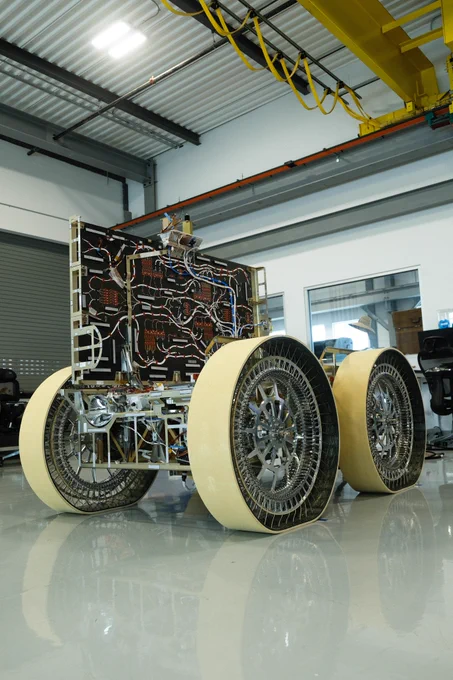 FLIP lunar rover with solar panel deployed sitting in Astrolab cleanroom