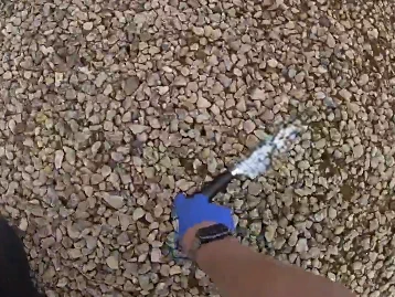 Large kitchen knife being recovered by Police