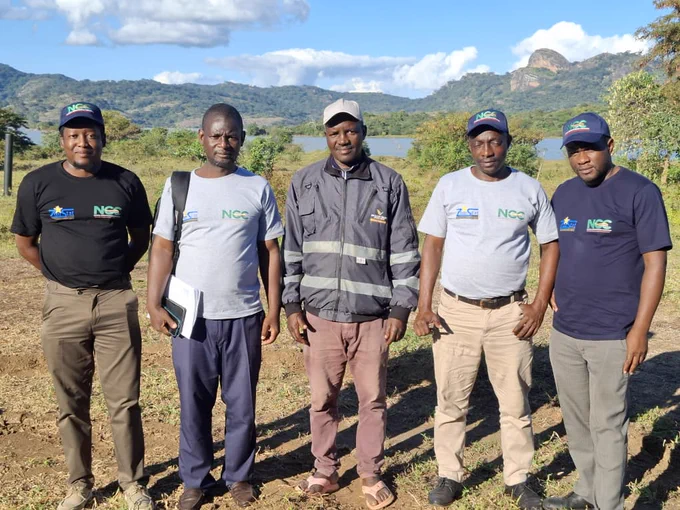 Interviewing Mr. Mukozho, Chairman of Tugwi Breams Cooperative in Chivi District, Masvingo. These insights are key to boosting local aquaculture competitiveness before our survey ends on 15 June.

#NCBS #CompetitivenessZim #Zimstat