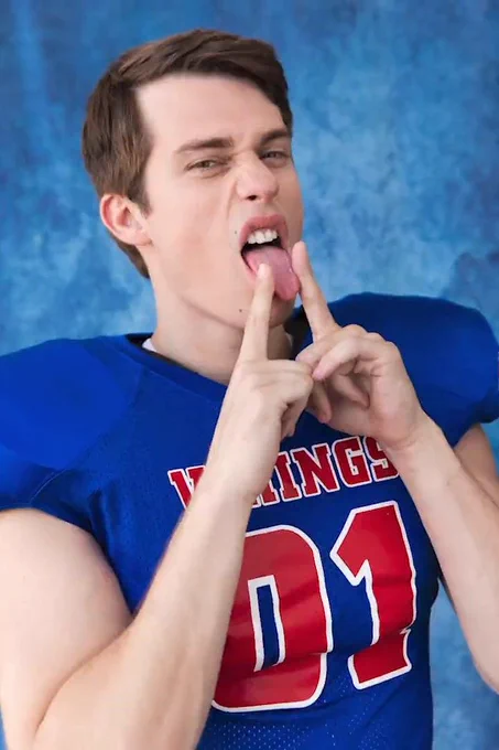Nicholas Galitzine as JEFF! in Bottoms