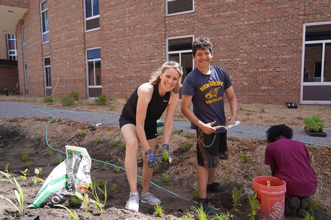 Kennedy courtyard planting